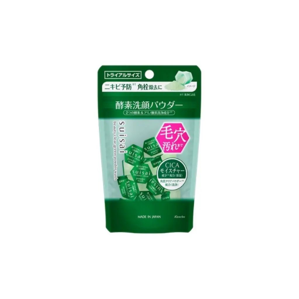 A green and white pouch of Leskin Cica Moisturizing Powder with Japanese text, featuring illustrations of green hexagonal pads and a pink circular badge.